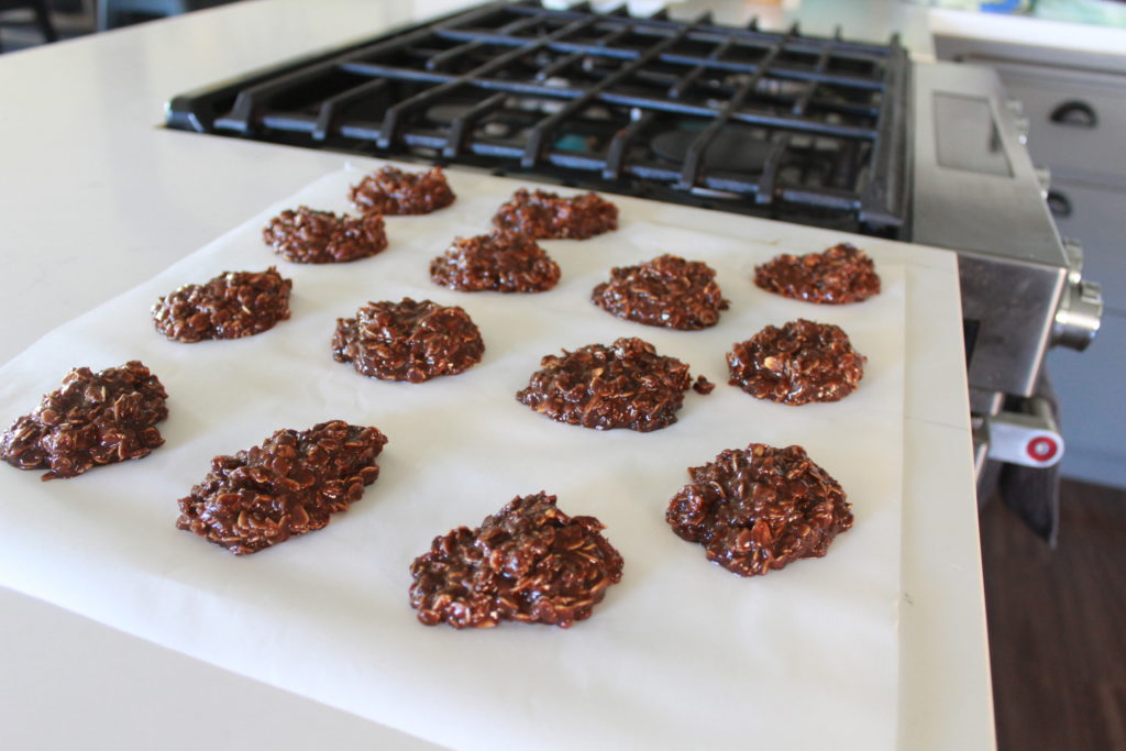 (Healthier) Chocolate Peanut Butter No Bake Cookies