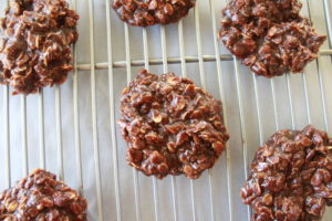 (Healthier) Chocolate Peanut Butter No Bake Cookies
